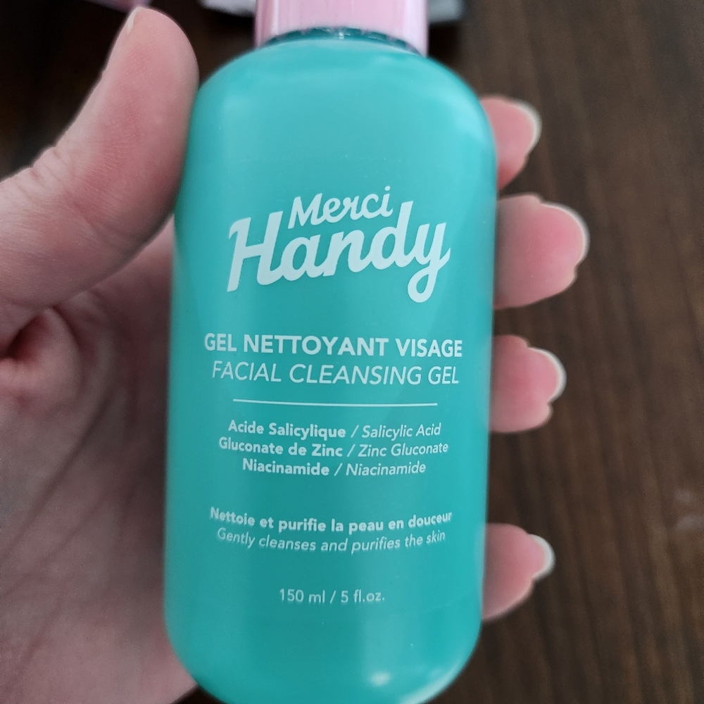 Merci Handy Facial Cleansing Gel